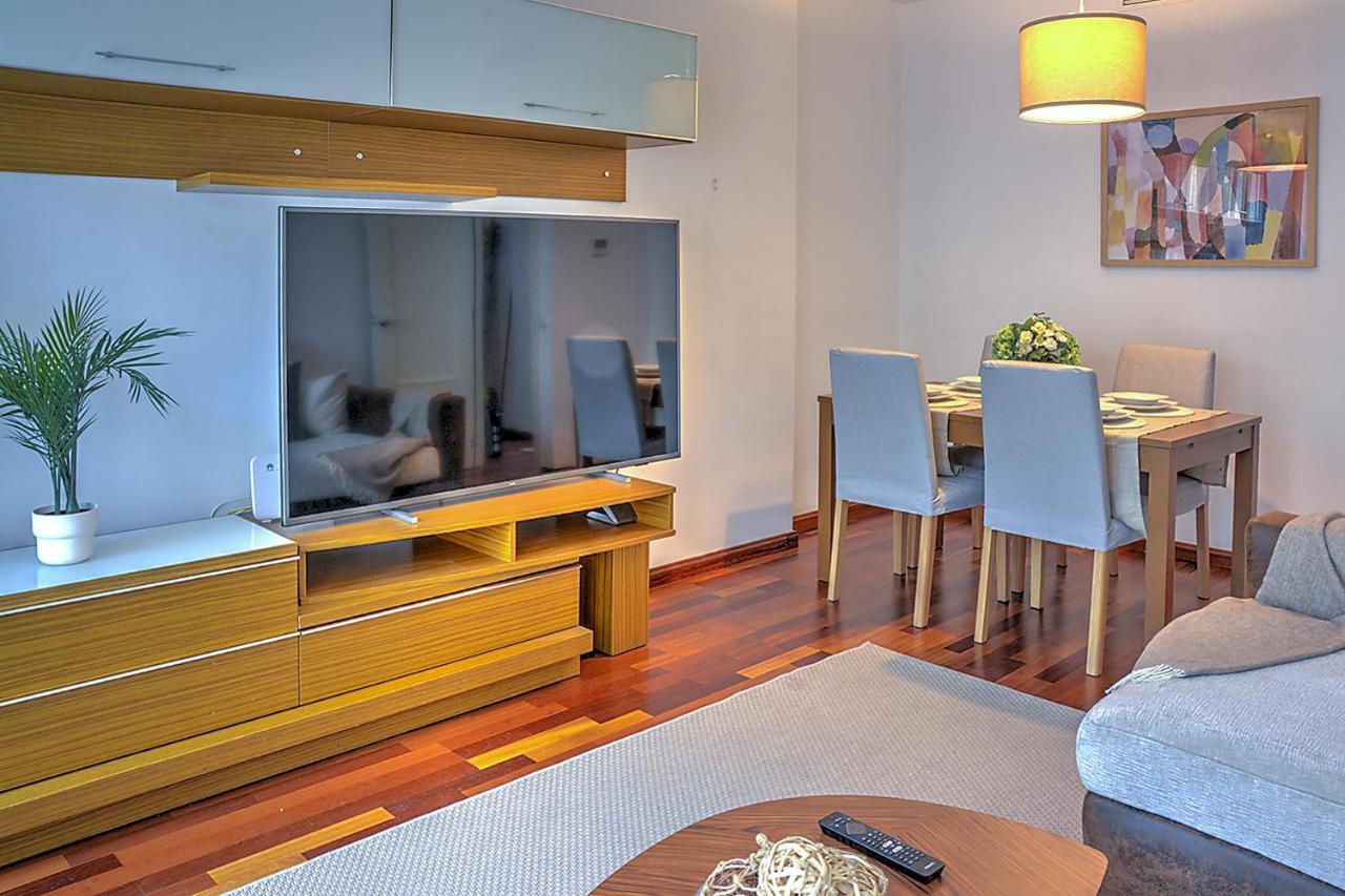 San Bernardo Family Apartment Seville Ngoại thất bức ảnh