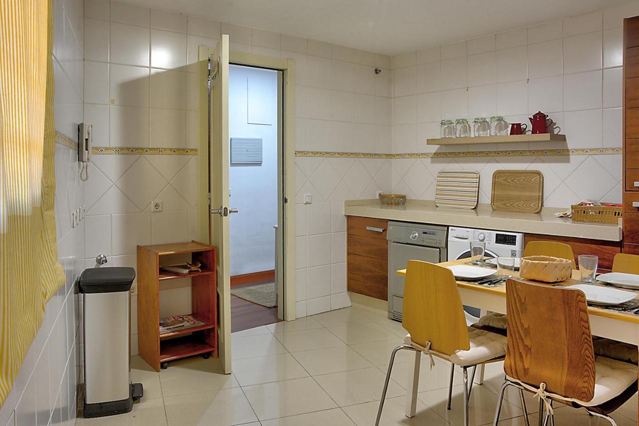 San Bernardo Family Apartment Seville Ngoại thất bức ảnh